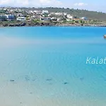 Souda Bay View With Private Pool Near Chania