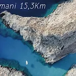 アパート Souda Bay View With Private Pool Near Chania ハニア