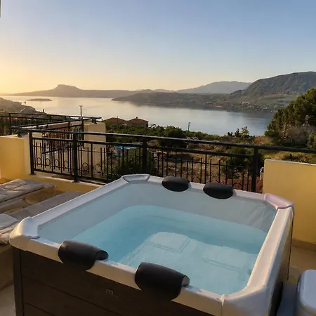 Souda Bay View With Private Pool Near Chania 公寓 *