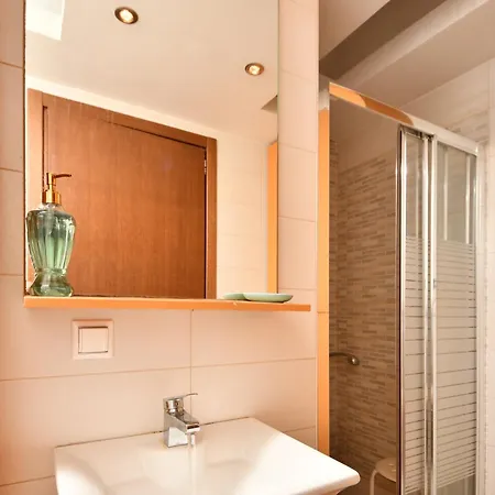 Souda Bay View With Private Pool Near Chania