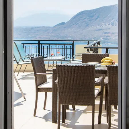 Souda Bay View With Private Pool Near Chania * Chania (Crete)