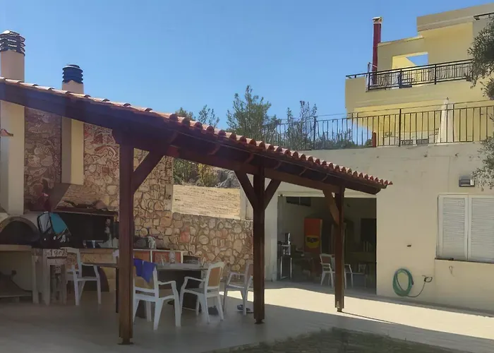 Souda Bay View With Private Pool Near Chania 하니아